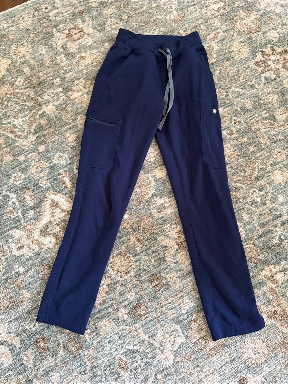 Figs woman’s Scrub pant (Navy)